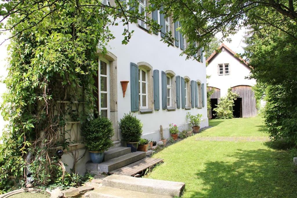 Haus Mit Geschichte In Maehringアパートメント エクステリア 写真